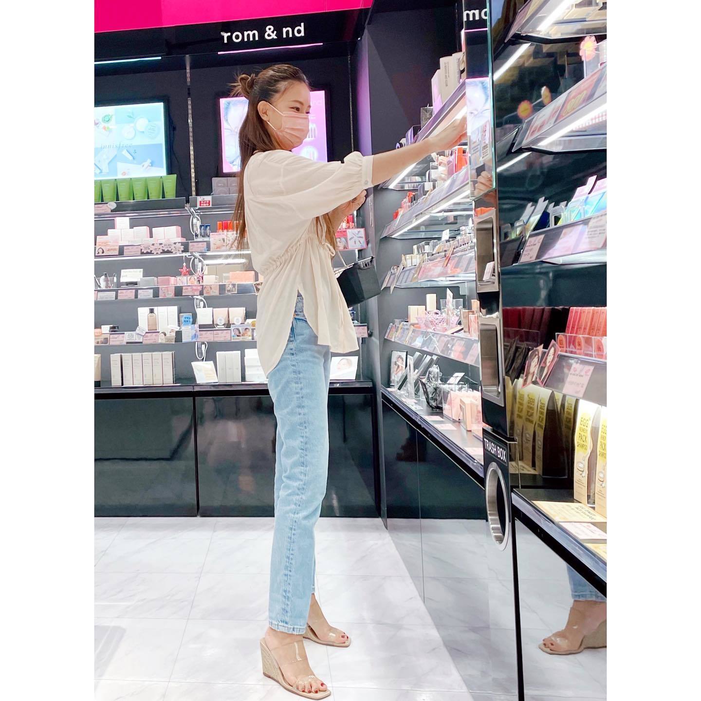 Hitomi Nakahodo 7
