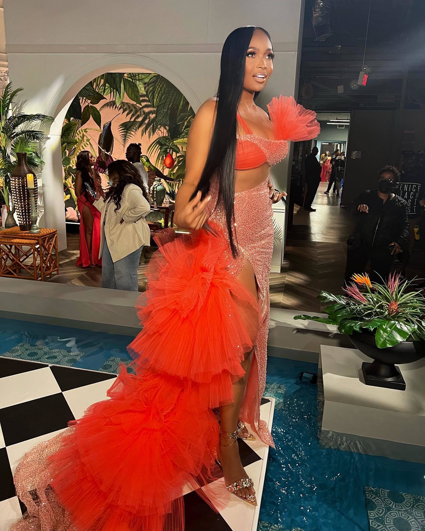 Marlo Hampton 6