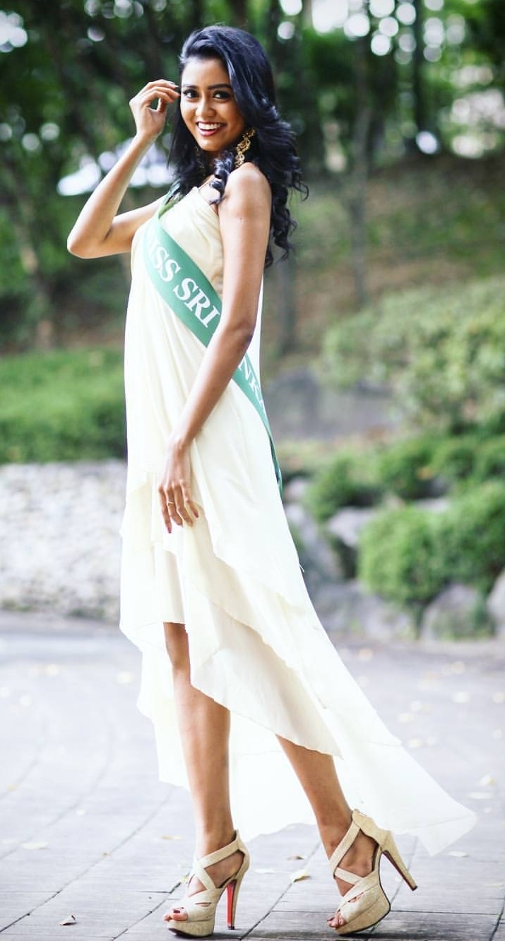 Shanali Weerasinghe 9
